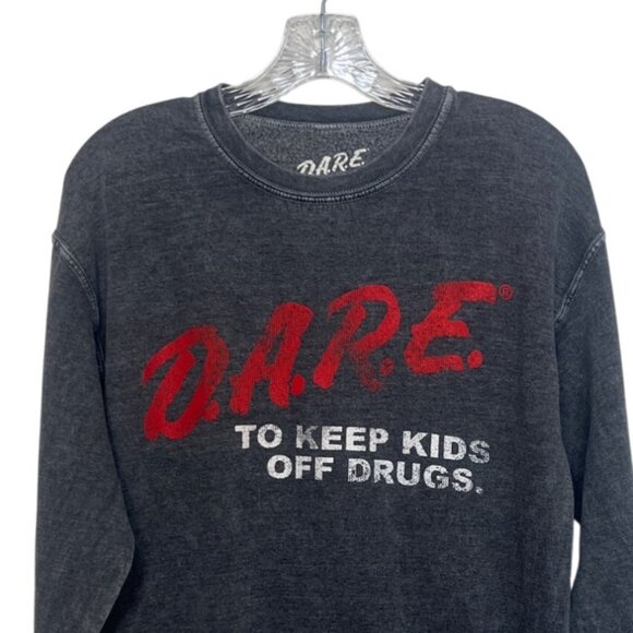 D.A.R.E. To Keep Kids Off Drugs Graphic Sweatshirt Mens Small Gray - Picture 3 of 7